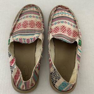 S1 Sanuk - Multicolor Aztec Pattern Slip On Shoes
